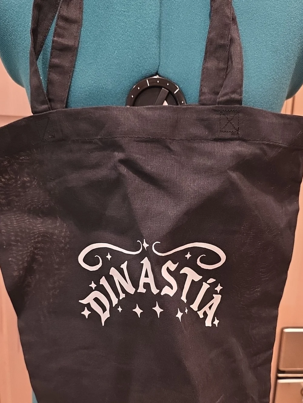 Peso Pluma Dinastia Meet And Greet Package Tote Bag